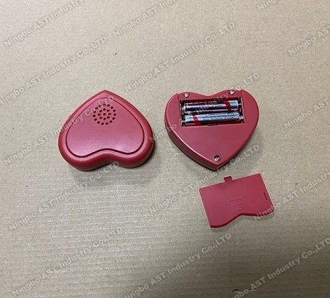 kitten heartbeat toy